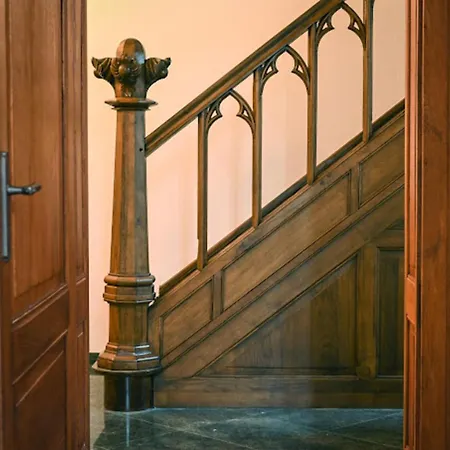 Apartment Seen-apartment *
